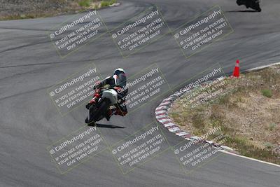 media/Apr-20-2025-AHRMA (Sun) [[393a79c373]]/Race/Group 4/Turn 4b/